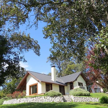 Cabanas & Aparts Lancuyen, Villa De Montana Вила ла Ангостура Екстериор снимка